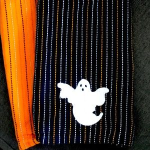 Set of 2 Halloween Kitchen Towels